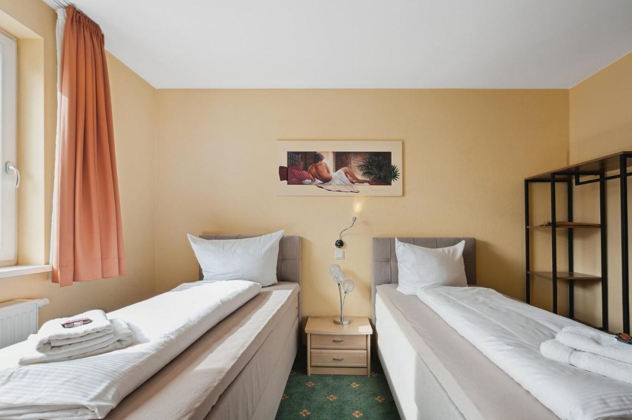 7O'Clock - Hotel Hannover Laatzen Eksteriør bilde